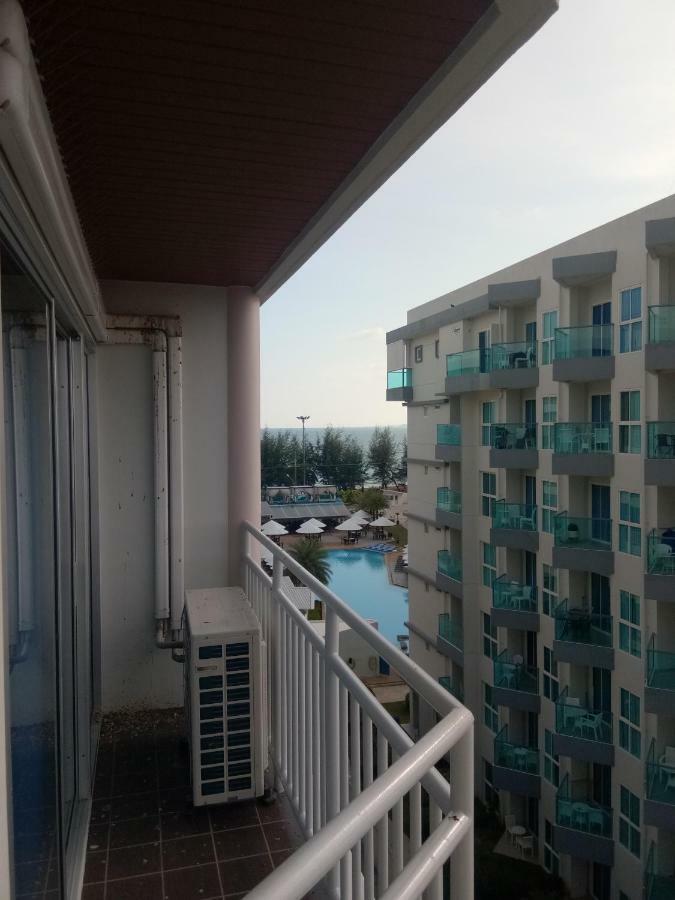 Mosaic Condominiuma62M By Malai Mae Phim Luaran gambar